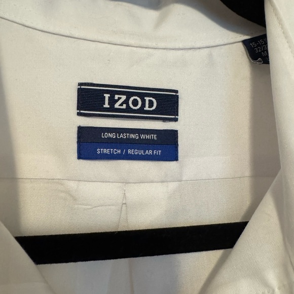 IZOD Men's White Dress Shirt - Picture 2 of 4